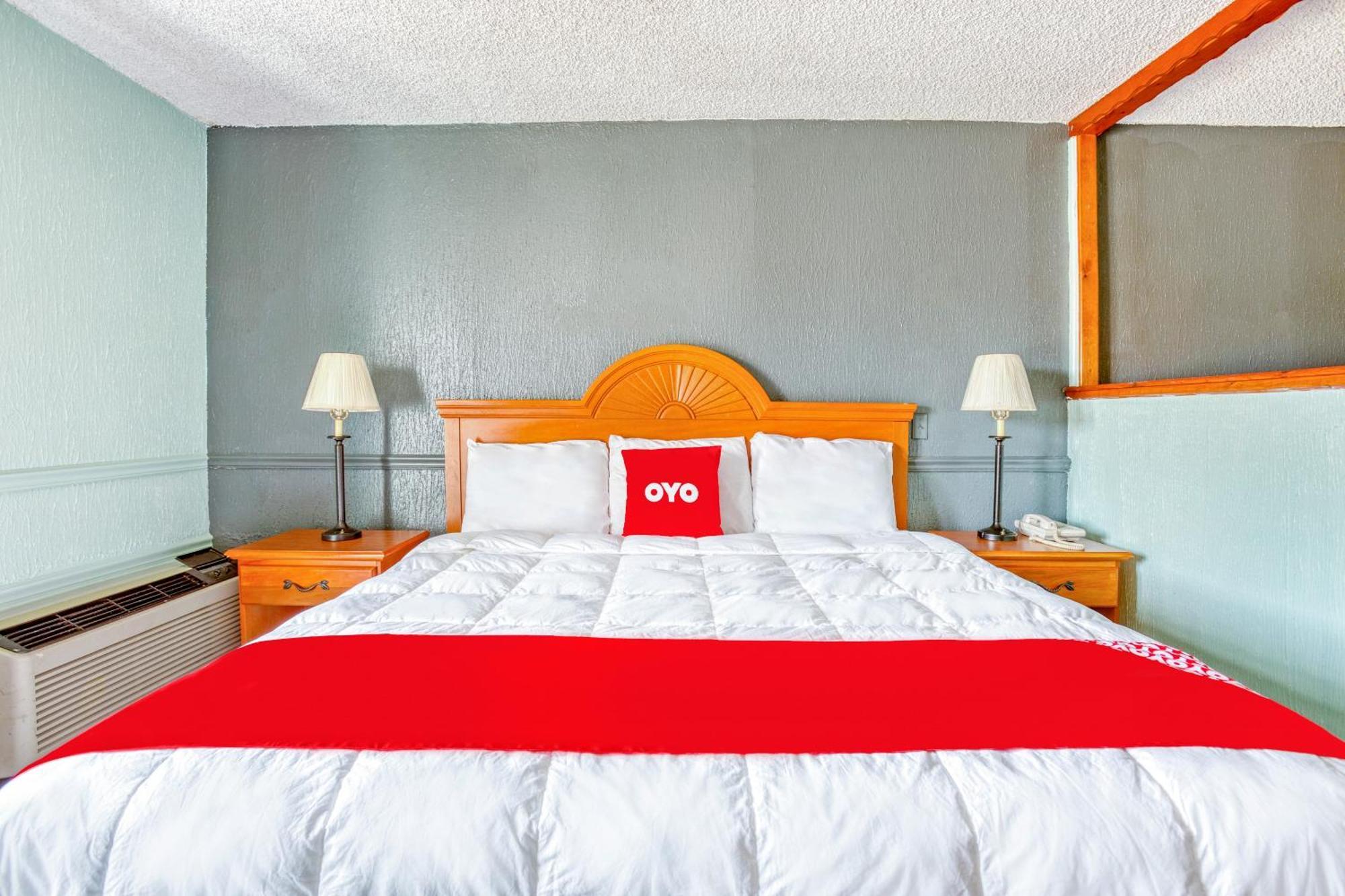 Отель Oyo Townhouse Tulsa Woodland Hills Экстерьер фото